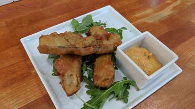Spicy Fried Pickle Spears