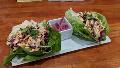 Vietnamese Lettuce Wrap